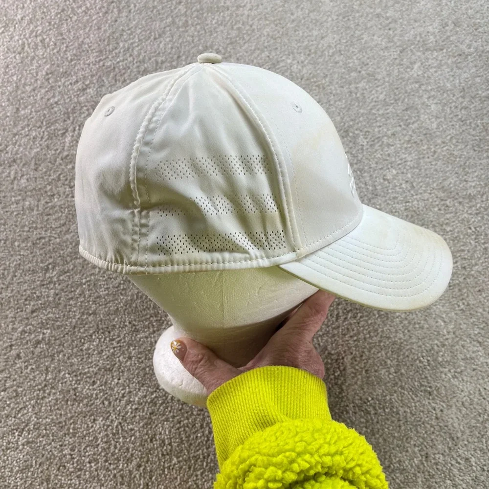 Adidas Aeroready‎ A-Flex Hat Mens L/XL White Perforated Performance Baseball Cap